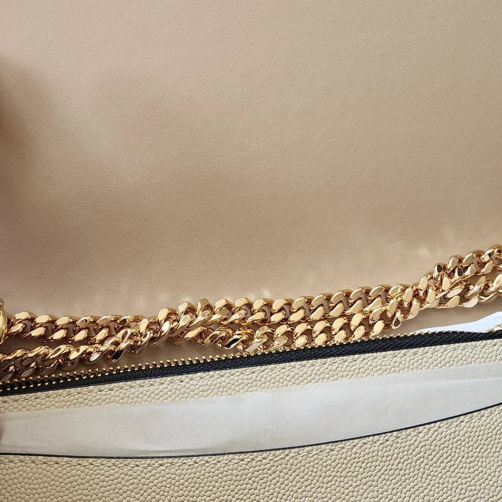 Marc Jacobs elevate your